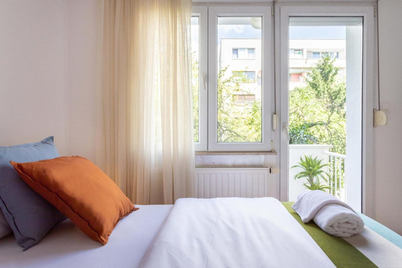2Bdr Apartment With Balcony Near Maksimir زغرب المظهر الخارجي الصورة